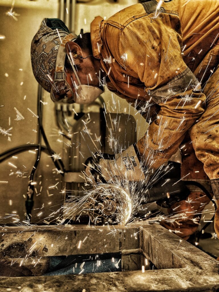 Rodel Arellano_Seafarer_Working_Metal