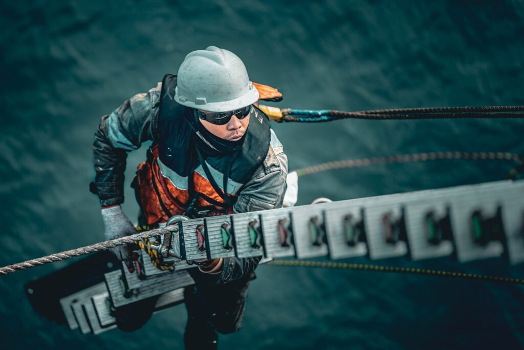 Malcom Serrano Photography_Seafarer-QHSE_Climbing